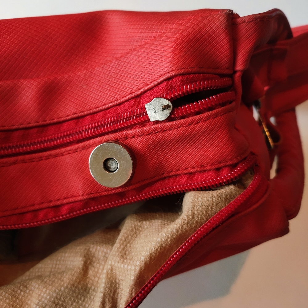 Two in one hobo bag for collage going girl textured leather - Picture 12 of 12